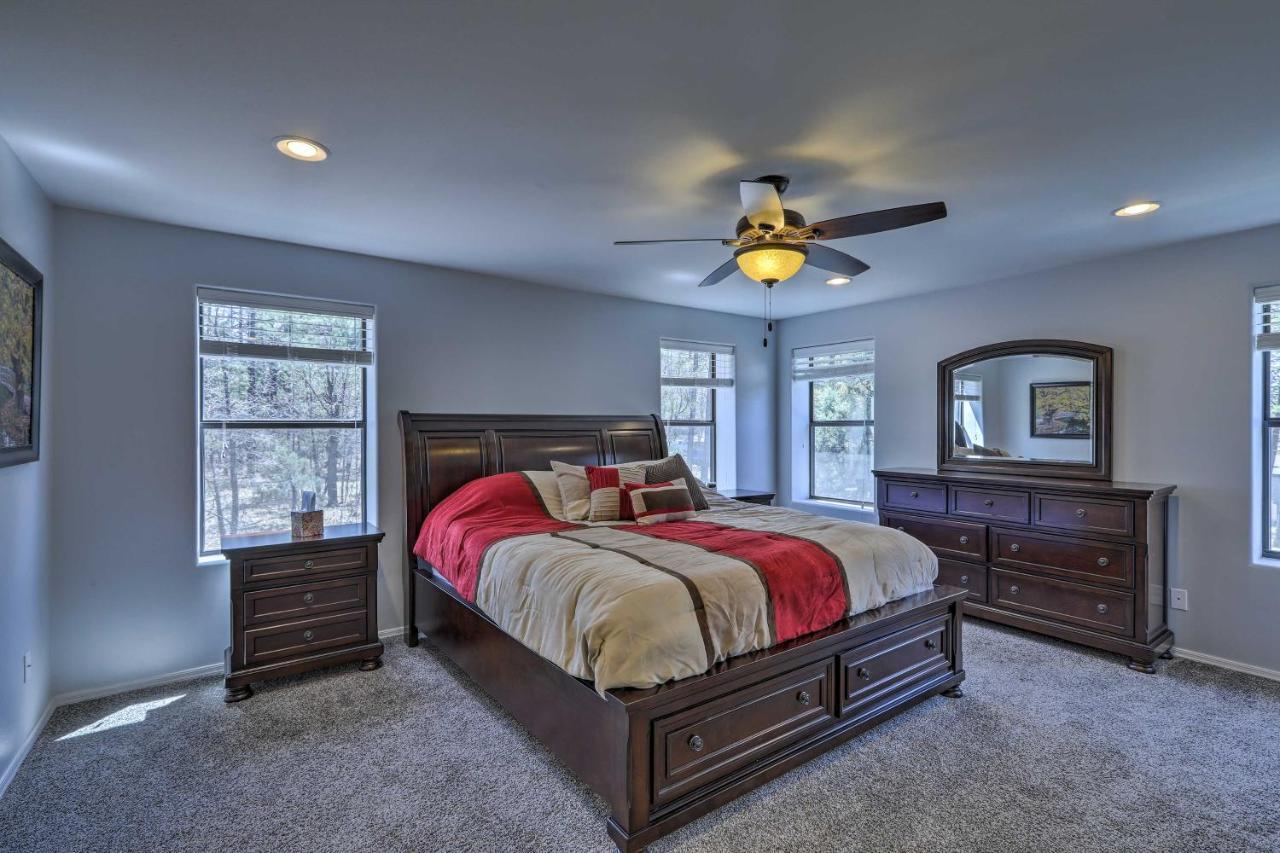 Spacious Pinetop-Lakeside Home With Hot Tub And Grill! Εξωτερικό φωτογραφία