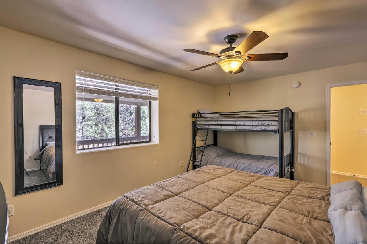 Spacious Pinetop-Lakeside Home With Hot Tub And Grill! Εξωτερικό φωτογραφία